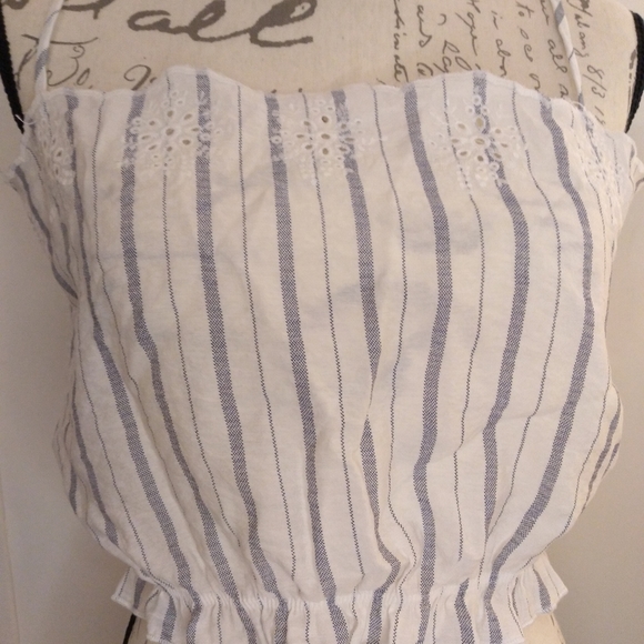 Pacsun L.A. Hearts crop top - Picture 9 of 9